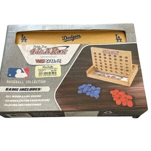 Table Top 4 In A Row Game - Blue and Red